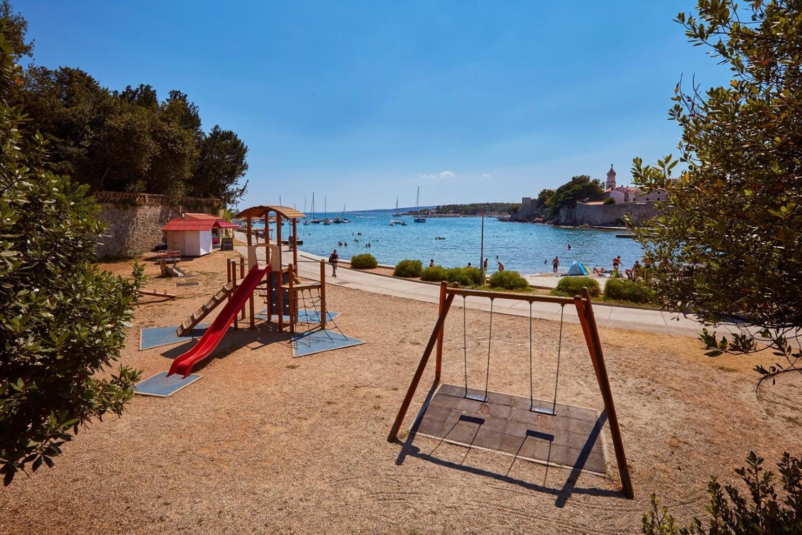 Galija Luxury Suites Krk Town Exterior foto